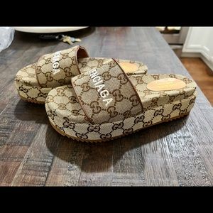 Imitate gucci platform sandals with balenciaga logo